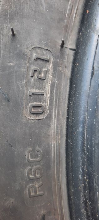 4 броя всесезонни 225 65 17 дот21 перфектни