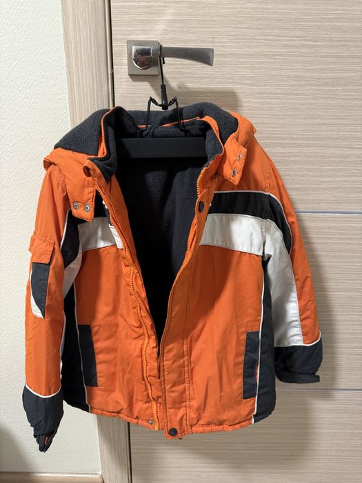 Детская куртка, пуховик