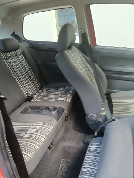Vând Volskwagen Fox