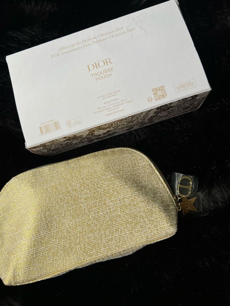 Make up bag dior