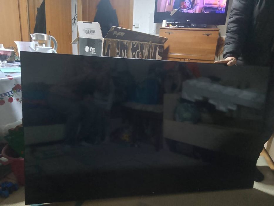 Продам телевизор LG