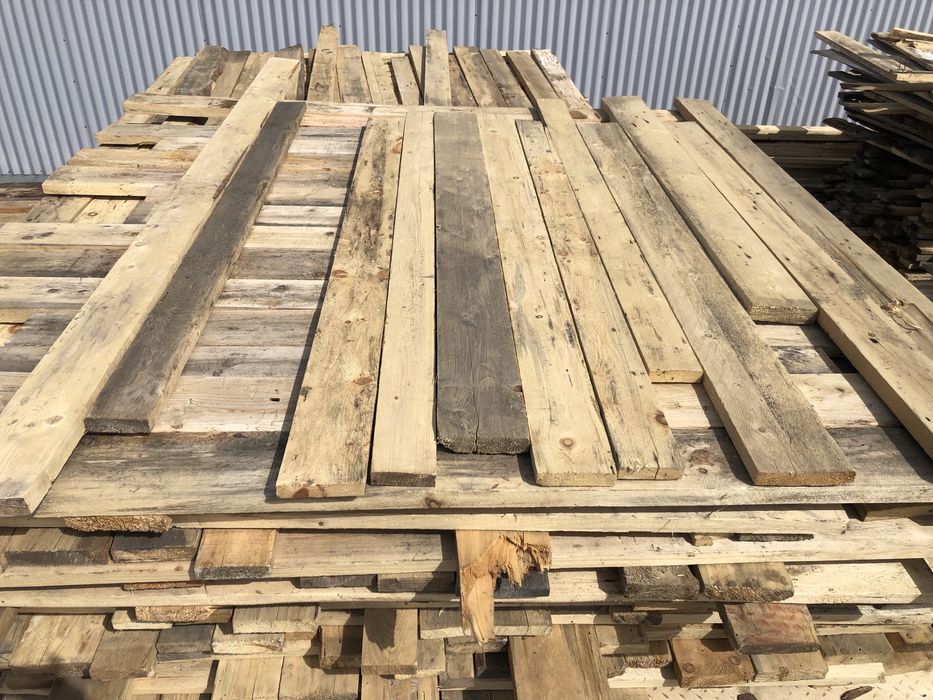 Продам доски 600тг одна.