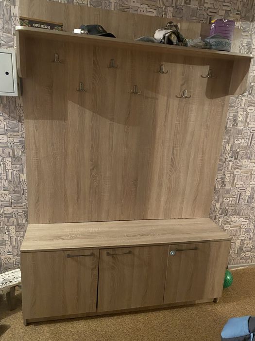Продам Шкаф прихожая