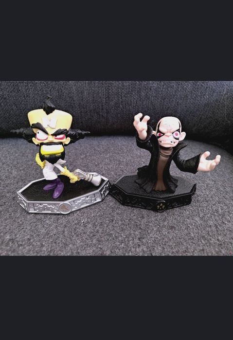 Продавам фигурки Skylanders!