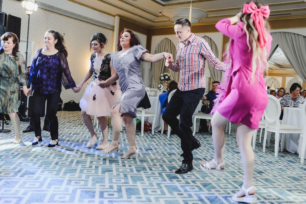 Formatie si DJ NUNTA/BOTEZ (Trupa,Band) Ursitoare, Fum Greu,foto video