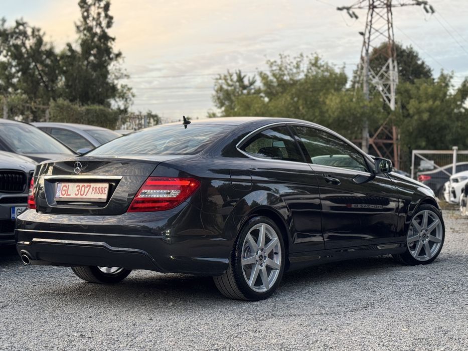 Mercedes C220 coupe AMG