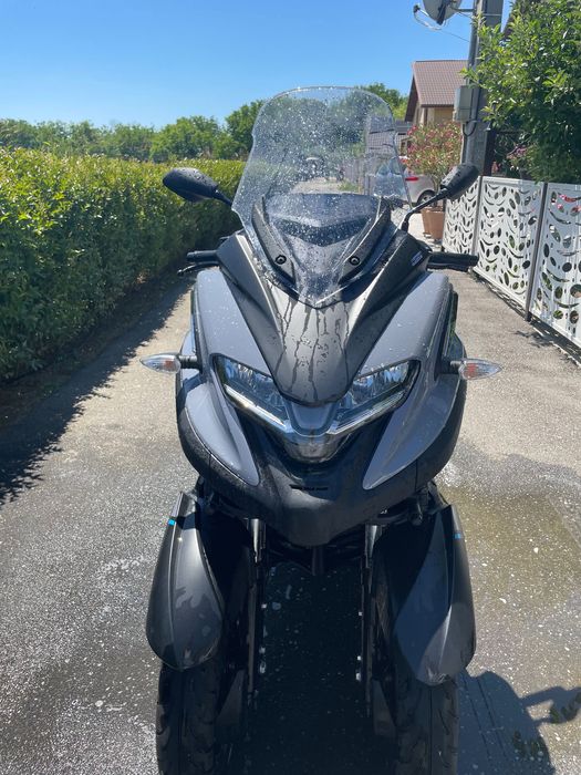 Vand Yamaha 300Tricity..2023
