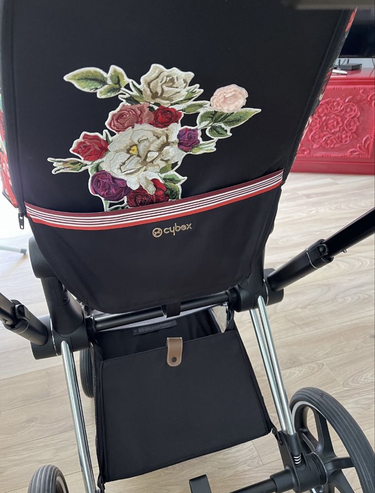 Количка на cybex