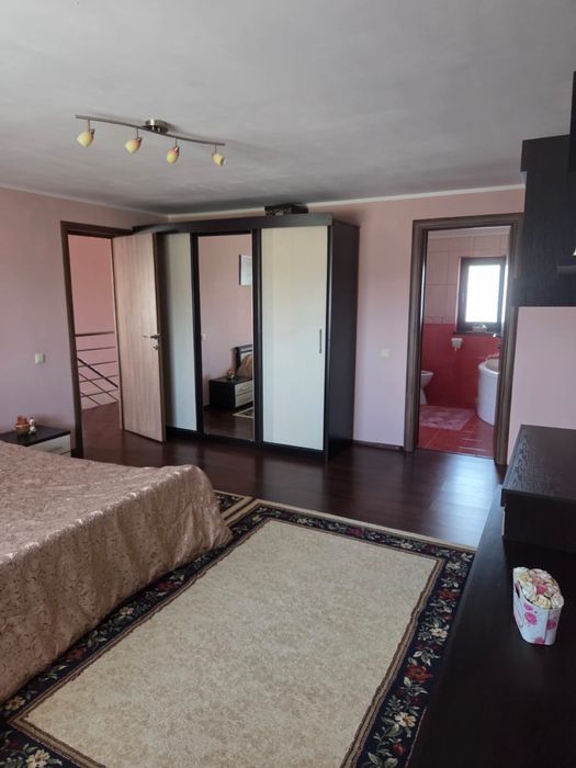 Casa La 17 km de Bacau