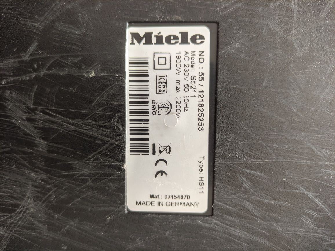 Прахосмукачка Miele 1600w.