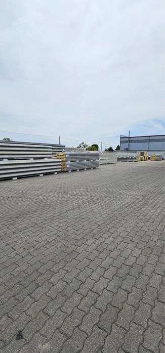 Panou sandwich de la 4 pana la 10 cm