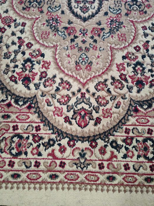 Продам ковер (2*3м) б/у-5000