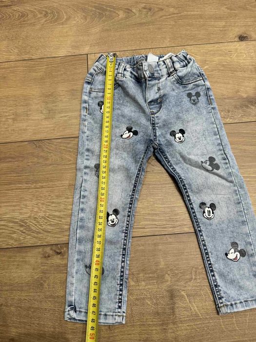 Дънки 12-18 месеца по 10 лв.