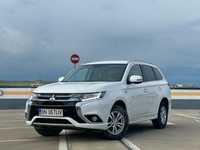 Mitshubishi Outlander PHVE plug in hybrid facelift 2016