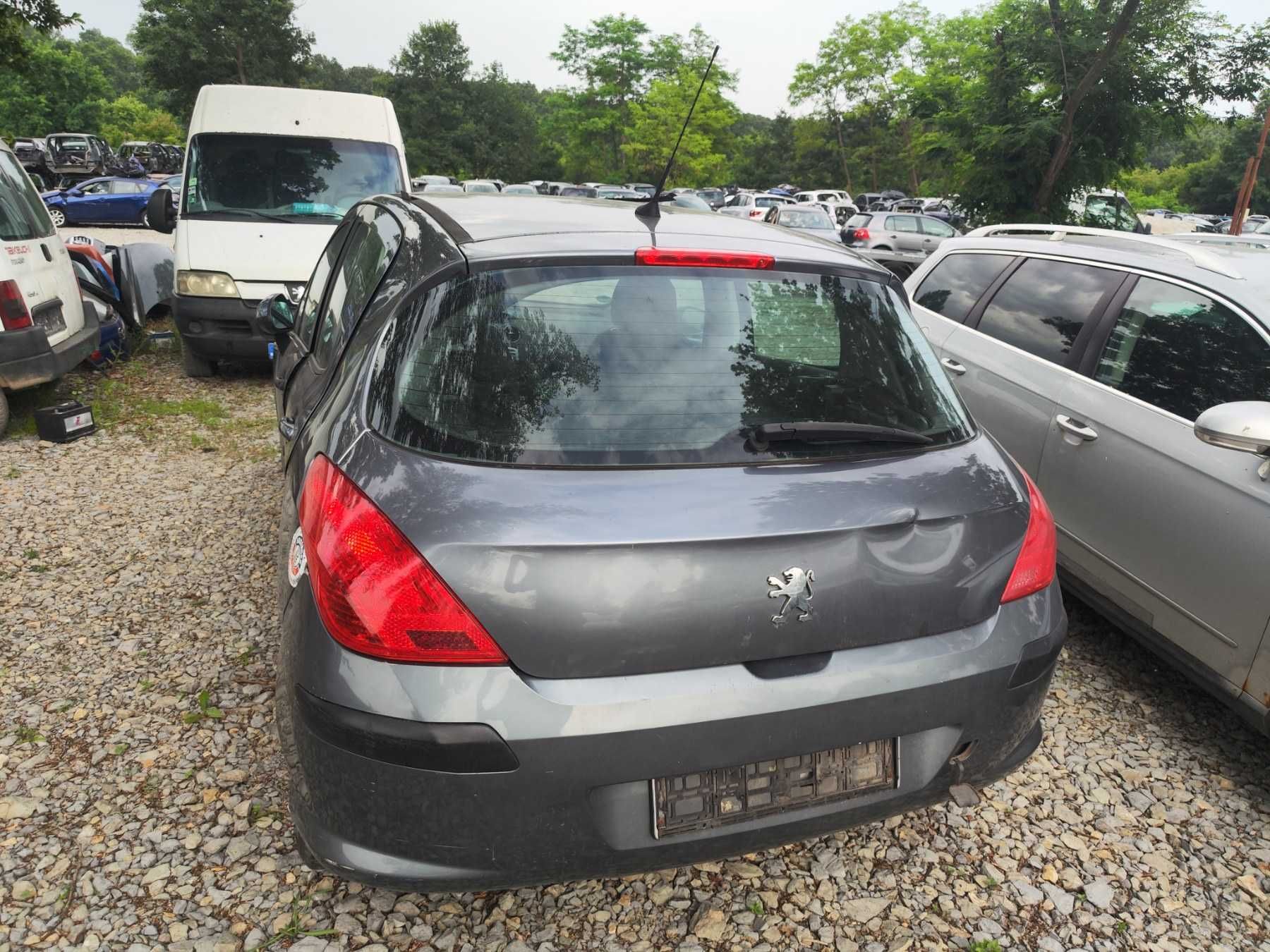 Peugeot 308 На части 1.6 бензин 120кс