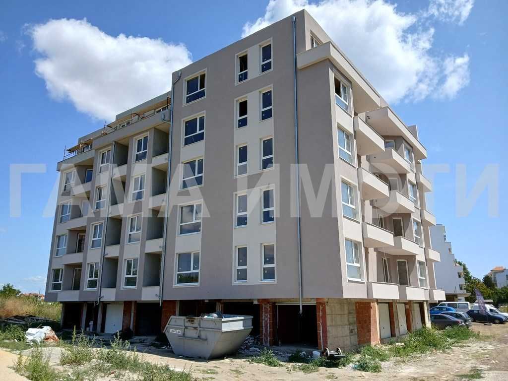Продава се Двустаен апартамент в Поморие - 58 кв.м за 1207 €/кв.м - Снимка #2