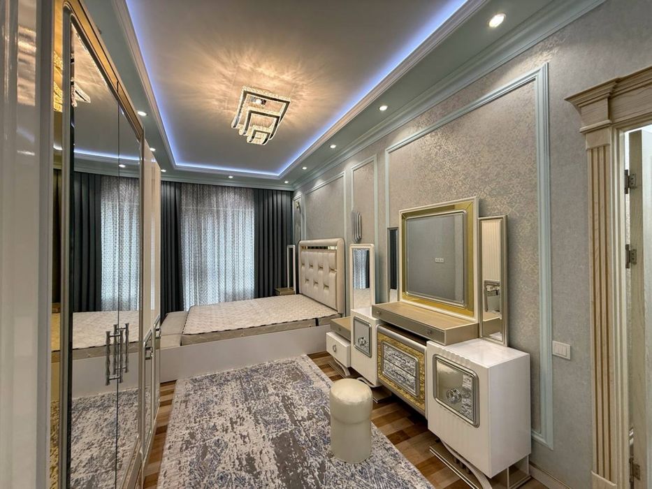 Узок муддатга оилага или тоззс одамларга ижарага берилади