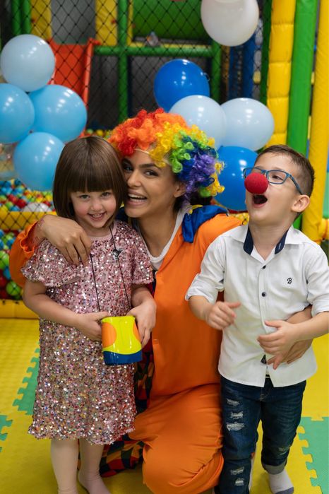 ГОЛЯМА забава | Аниматори | Украса | Фотограф