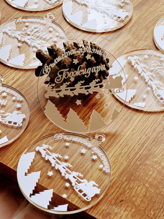 Персонализирани бюджетни коледни играчки от акрилно стъкло