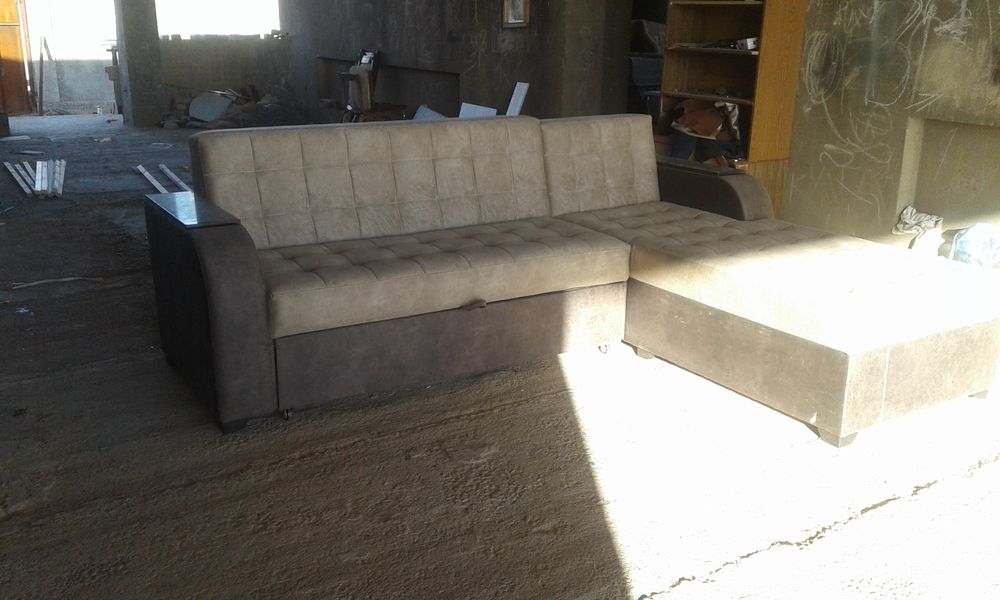 Юмшоқ мебелларни таъмирлаймиз