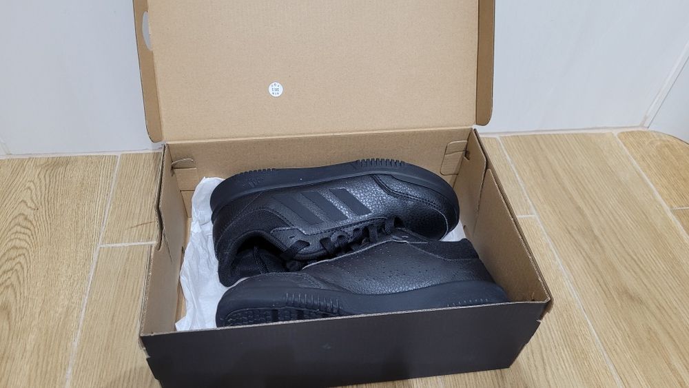 Incaltaminte copii Adidas marime 33 1/2