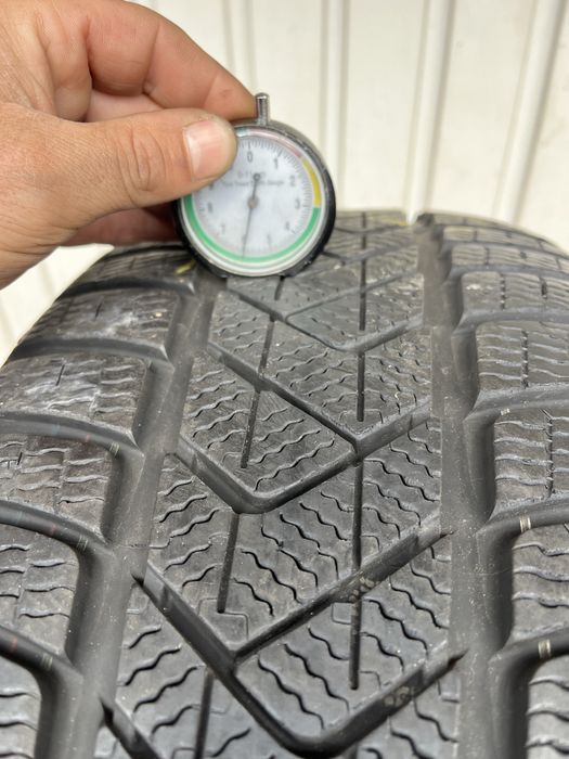 4 anvelope iarna 235/55 R18, Pirelli, 5-6mm profil raqms! DOT 2018!