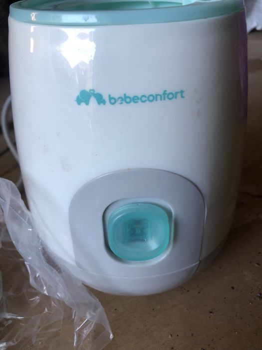 Bebe termometru si