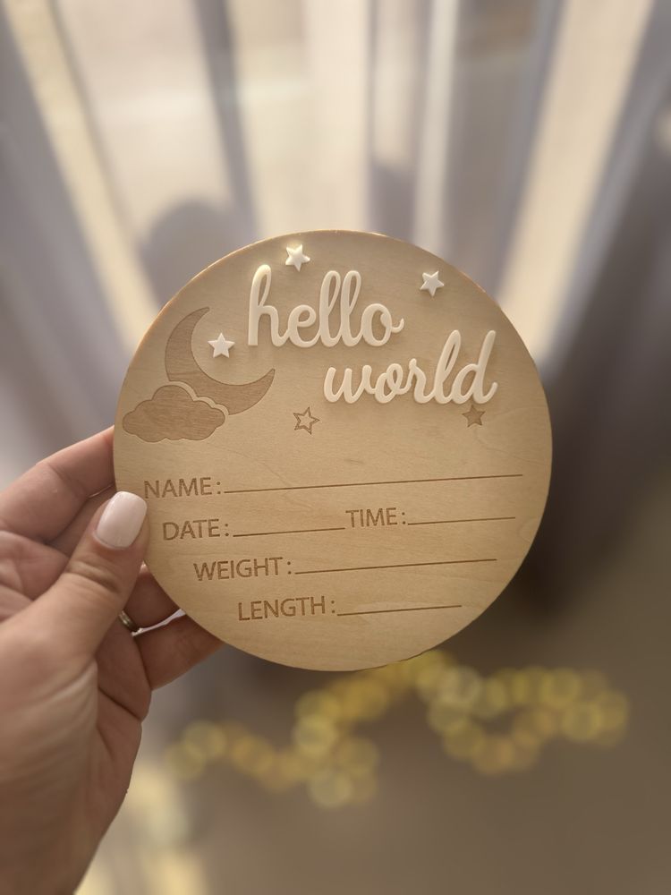 Дървена Табелка Hello World за новородено бебе