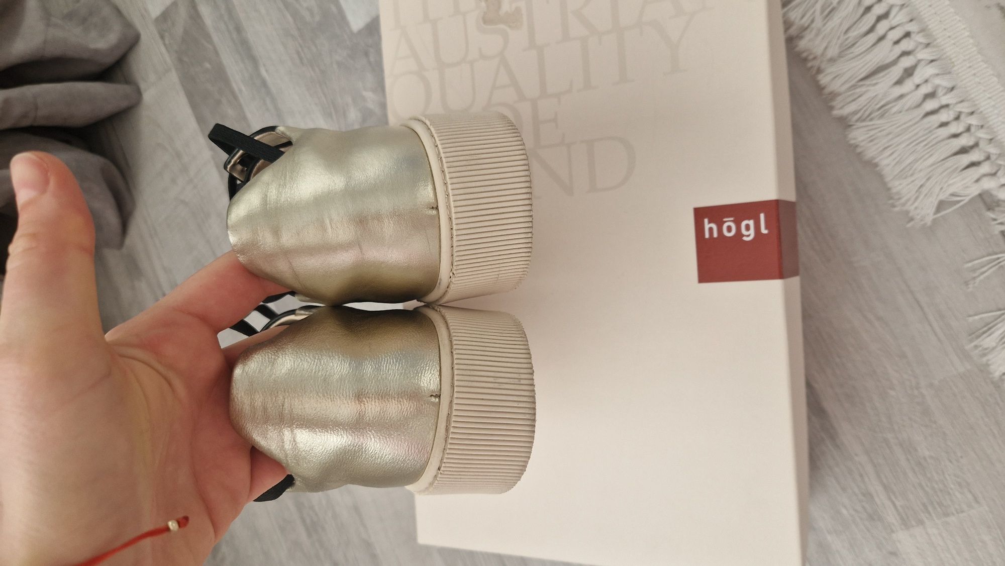 Дамски сникърси Högl