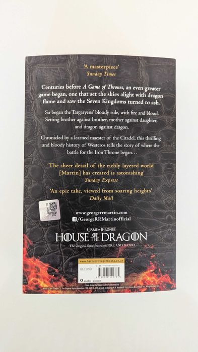 Fire and Blood by George R.R. Martin, бестселър, английски език