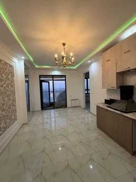 Дархан Акай Сити 2/15/18 36м2 Срочно