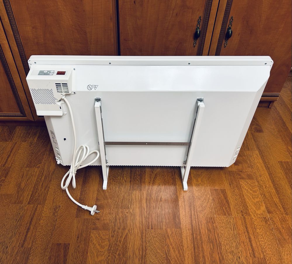 Конвектор 2000W Airelec Tactic Pro[ел. термостат/дигитално управление]