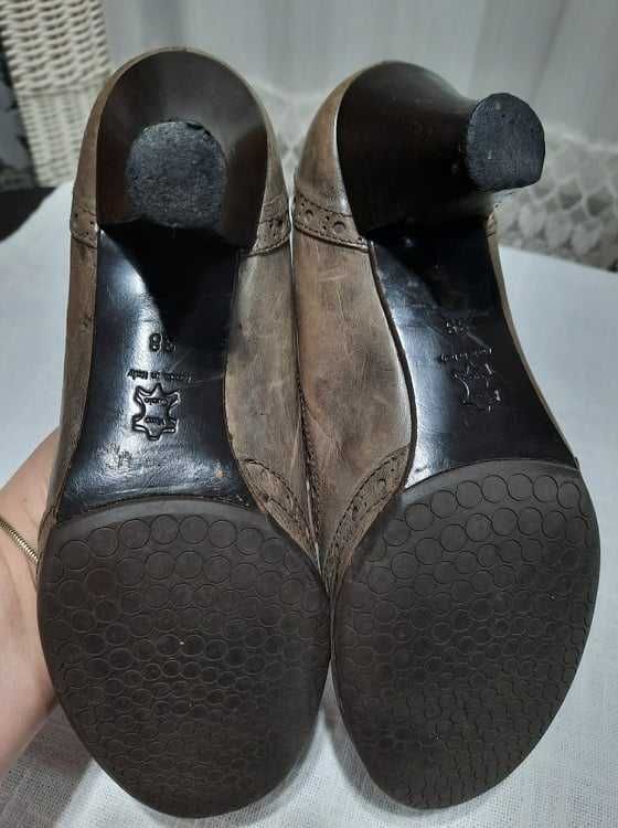 Pantofi de piele mar.38