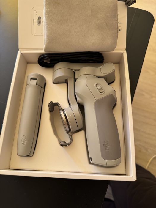 Стабилизатор dji osmo mobile se