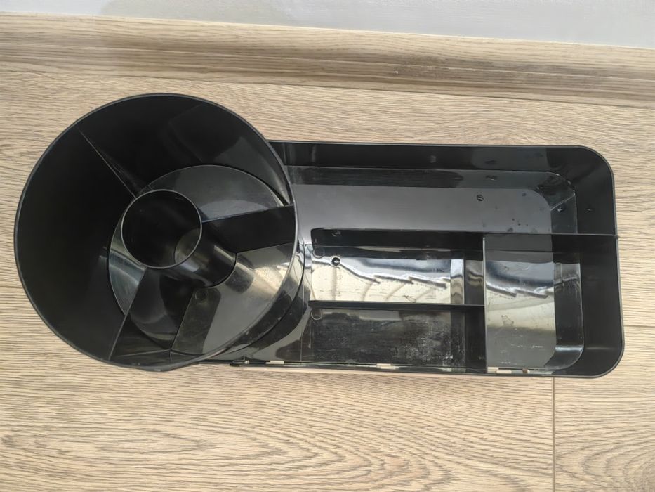 Органайзер за гримове