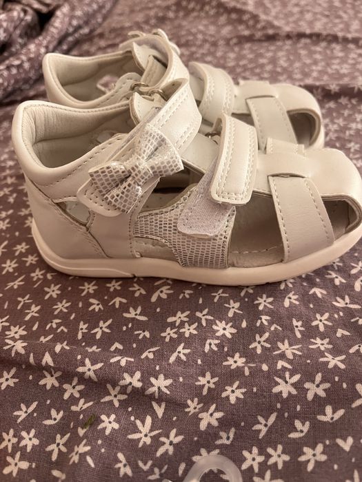 Сандали 23 номер