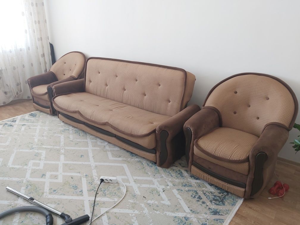 Продам диван +2 кресло