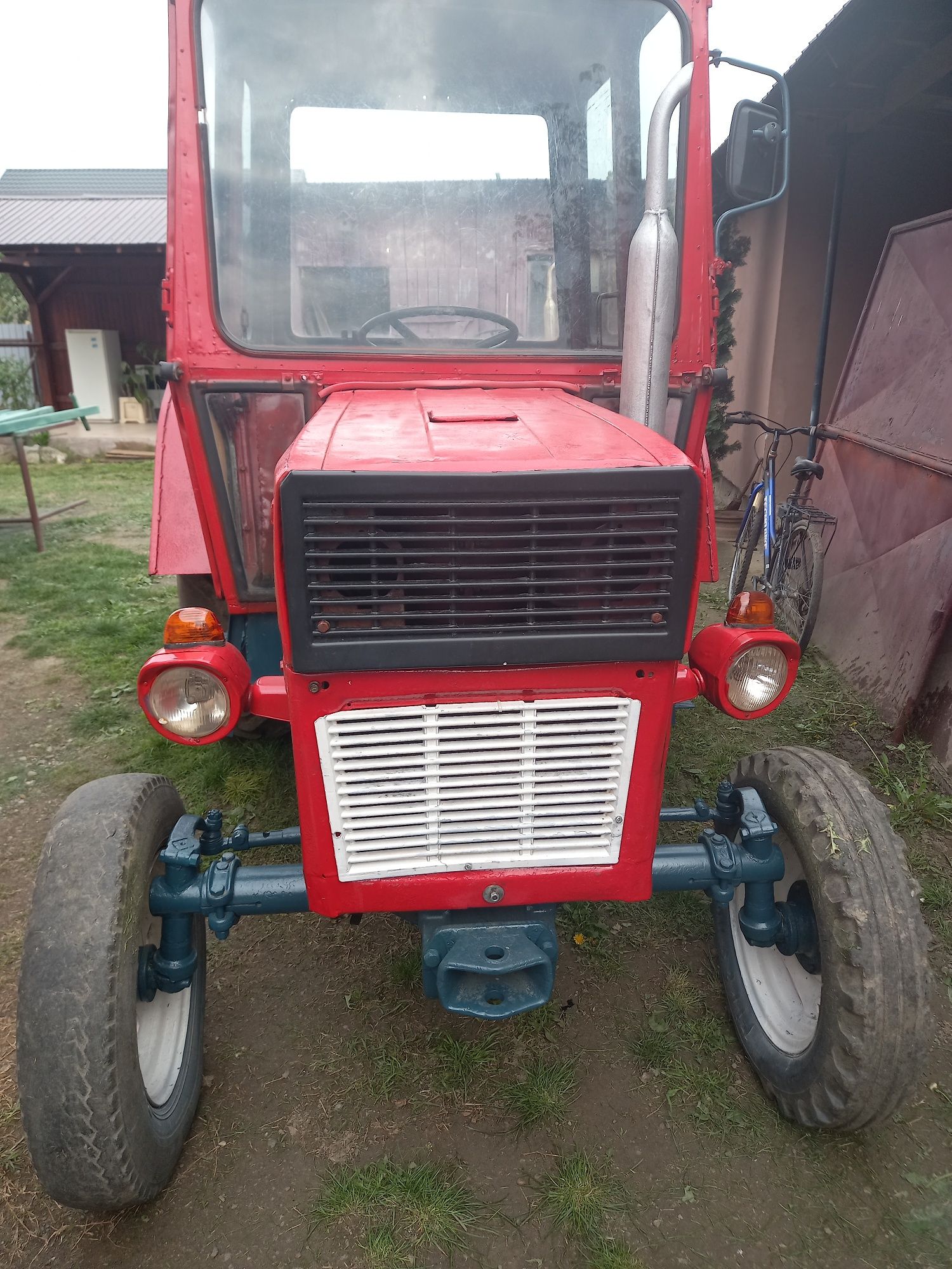 Vând tractor u 445.