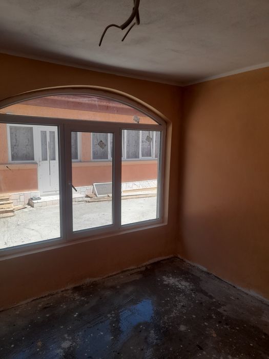 Reparatii glafuri usi sau ferestre