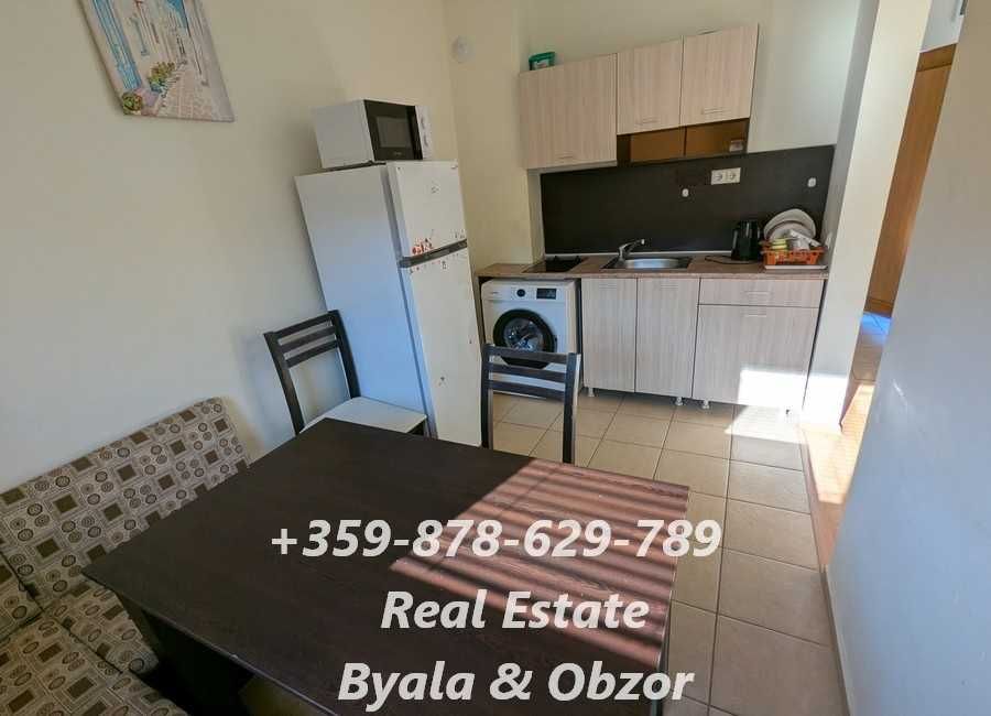 Продава се Двустаен апартамент в Бяла - 50 кв.м за 1120 €/кв.м - Снимка #12