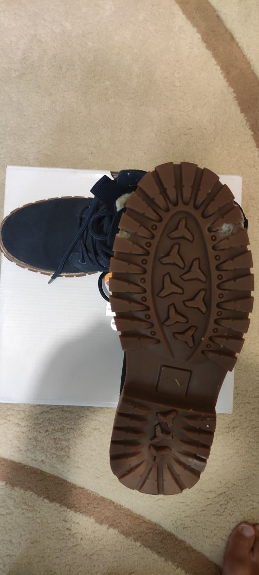 Ellesse kelly boot