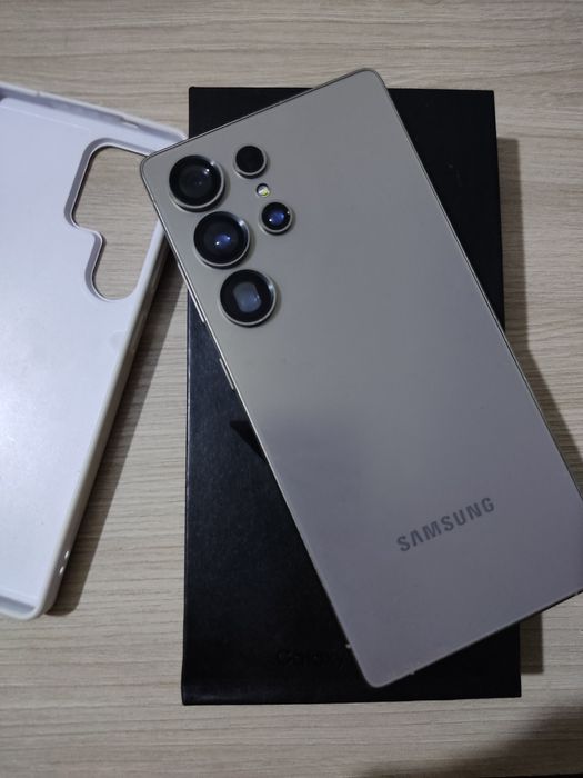 Продам Самсунг s25 ultra китайский новый
