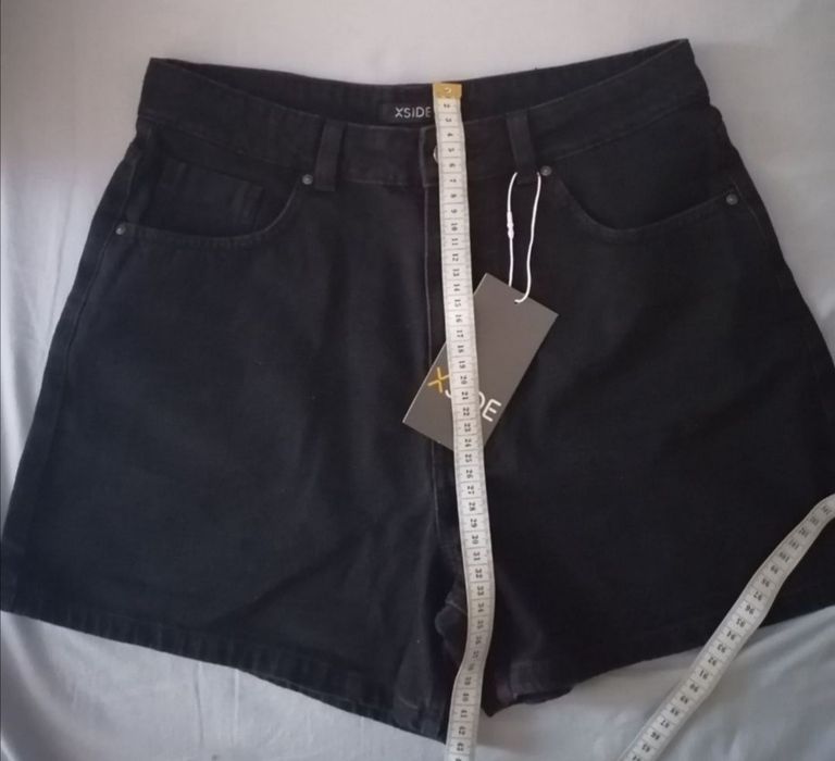 Нови дамски черни къси дънки шорти LC Waikiki размер 26,28 в наличност