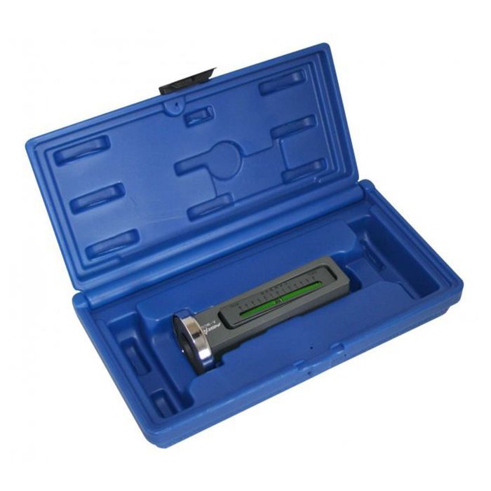 Dispozitiv magnetic pentru verificat unghi de cadere roata