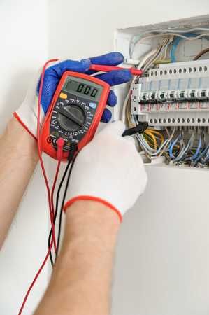 Electrician calificat Buzau