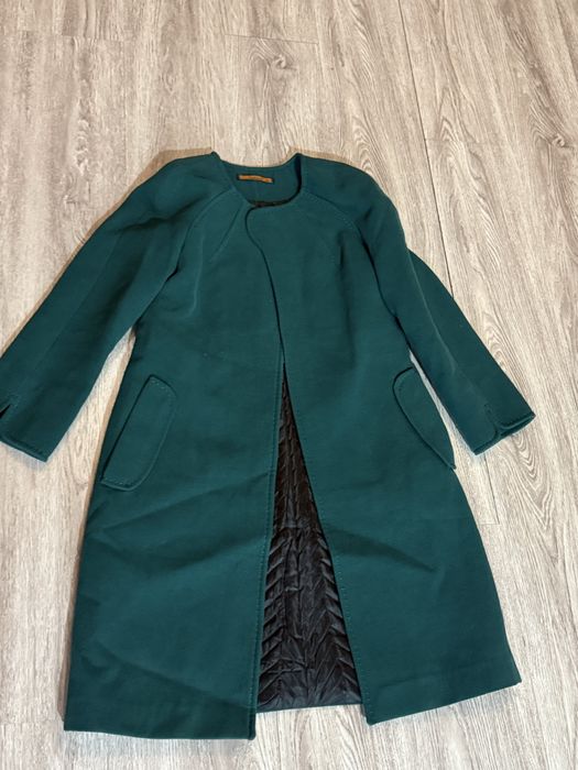 пальто драповое сейчас в тренде цвета зелёнки