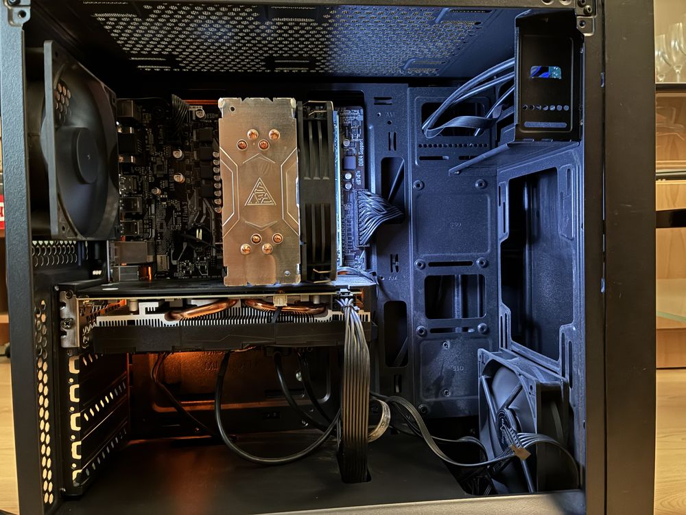 Геймърски/Работен Компютър - Ryzen 5 3600, RTX 2060 Super 8GB