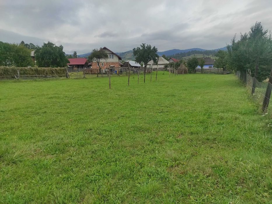Vând teren intravilan în Lunca Ilvei aproape de centrul comunei