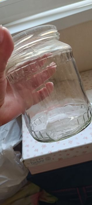 Продаются  банки