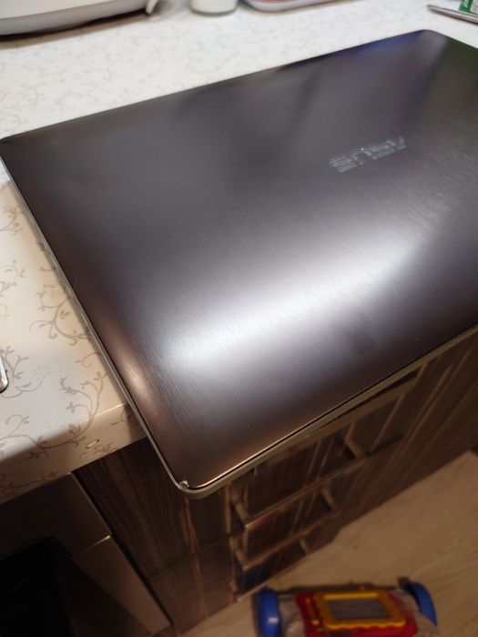 Asus N550JX - i7, 16gb RAM, 500gb SSD - nVidia GTX 950m - Win10